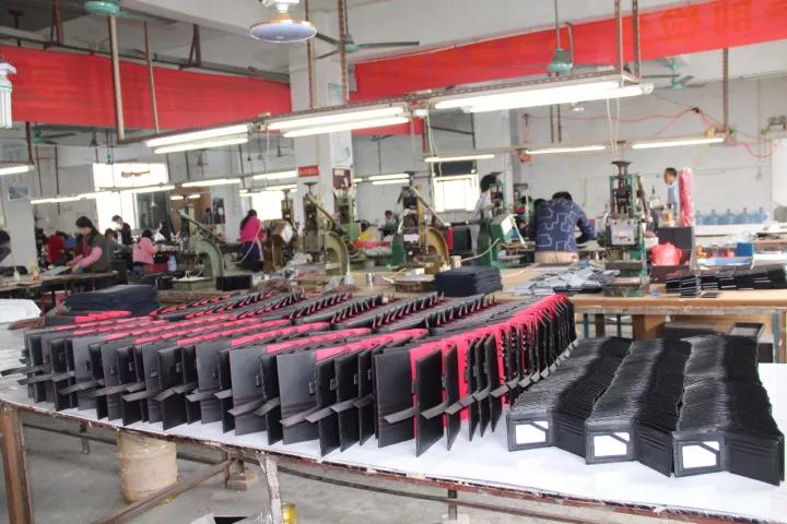 20年皮具代加工厂家,广州尚多您身边的皮具定制专家